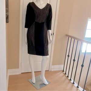 Black/lace body con sheath